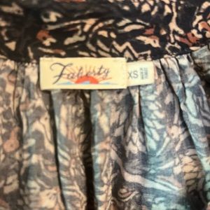 Faherty floral top- excellent condition